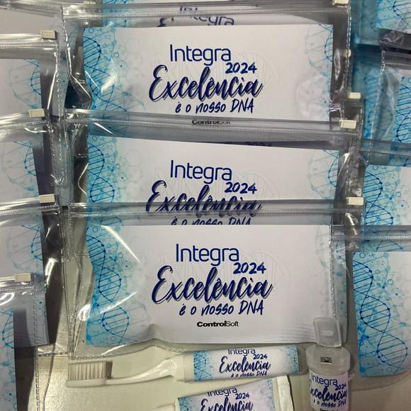 Kit Dental Personalizado Zip 3
