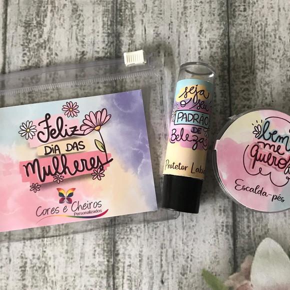Kit protetor labial + Escalda-pés personalizado
