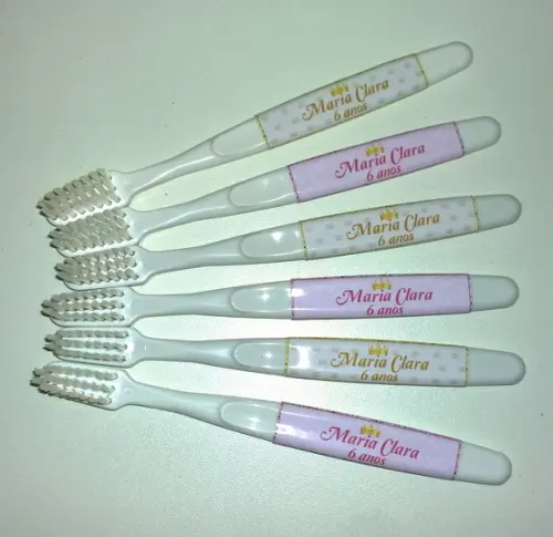 Escova dental infantil