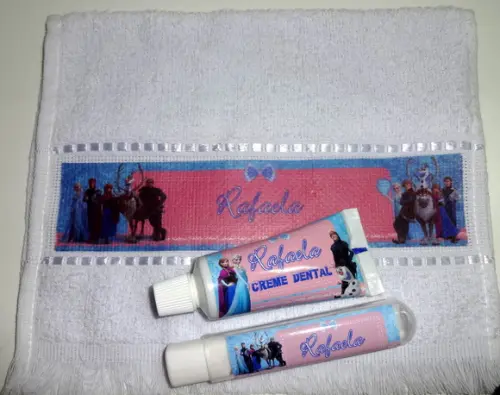 Kit dental com tolhinha personalizada
