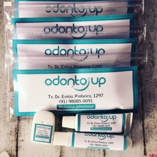 Kit Dental Necessaire Personalizado 2