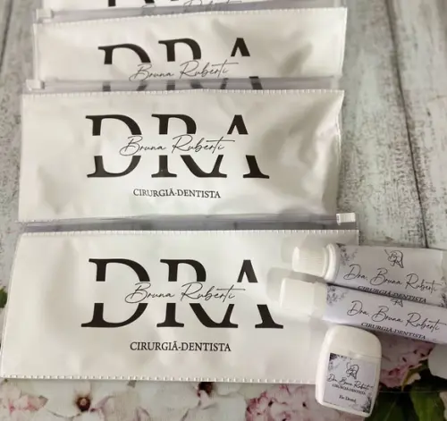 Kit Dental Personalizado Modelo 3