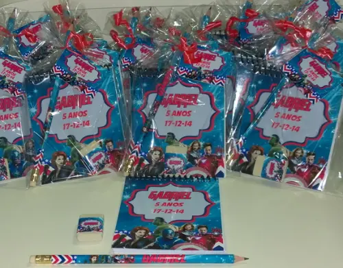 Kit Escolar Personalizado