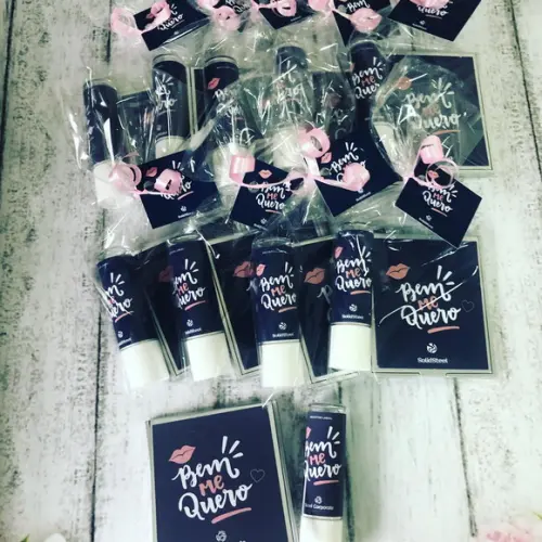 Kit Protetor Labial + Espelho de Bolsa 1
