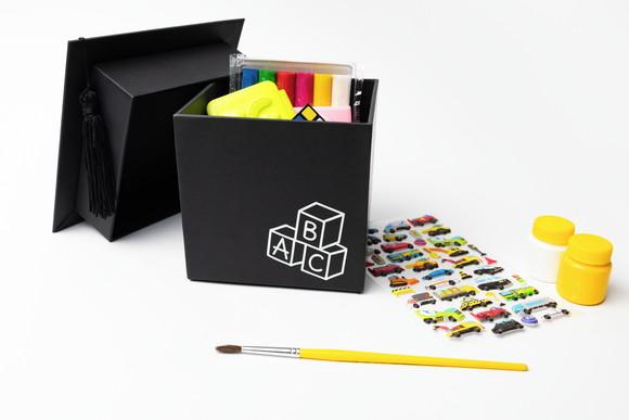 Caixa de Formatura Abc | Modelo Capelo com Mini Kit Criativo