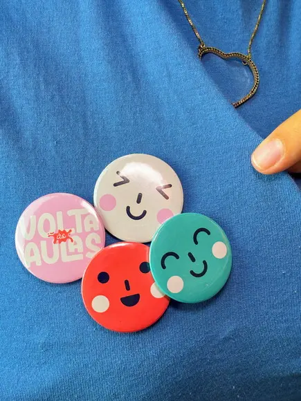 Pack com 4 Bottons Personalizados ? 3,5 cm