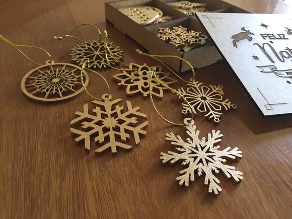 Enfeites para Árvore de Natal Kit com 20 Pçs - Dourado