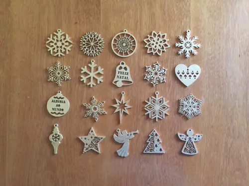 Enfeites para Árvore de Natal Kit com 20 Pçs - Dourado