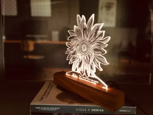 Luminária girassol