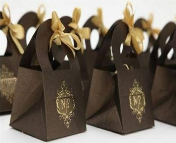 Arquivo Silhouette Caixa Bolsa Sacola Bombom A124)