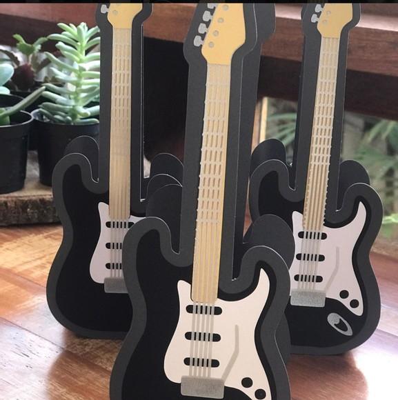 Arquivo Silhouette guitarra 3d