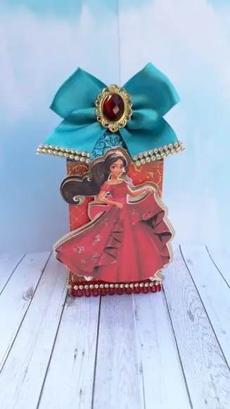 Arquivo de corte Elena de Avalor 4