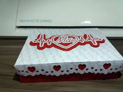 Caixa Dias Das Mães- Batimentos Arquivo Silhouette