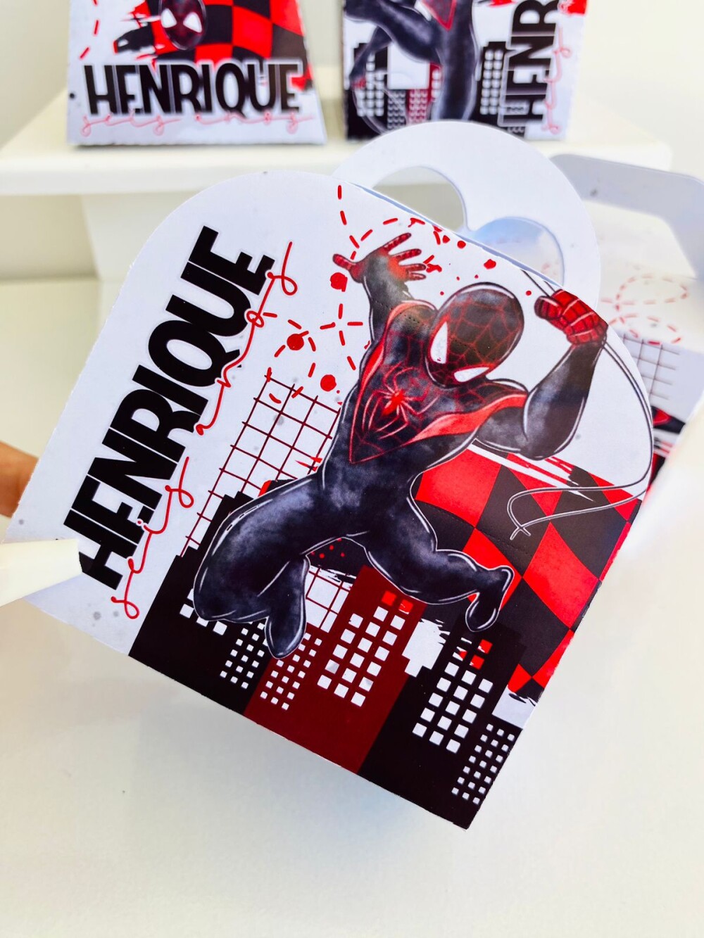 Kit Festa Spiderman Miles - 30 Unidades - Pegue e Monte