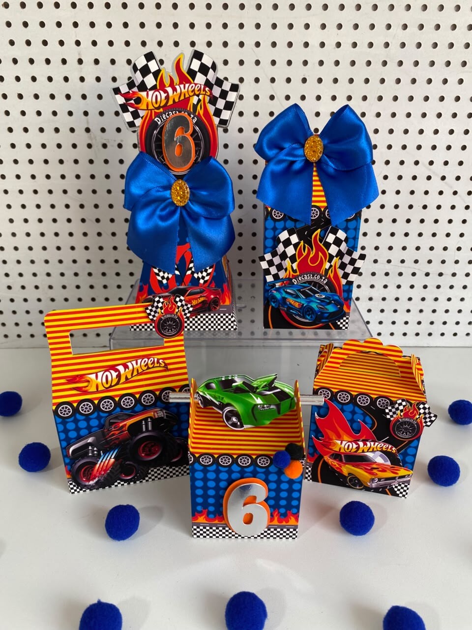 Kit Festa Hot Wheels - 30 Unidades - Pegue e Monte