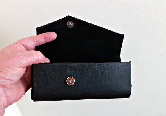 Clutch de Couro Preta