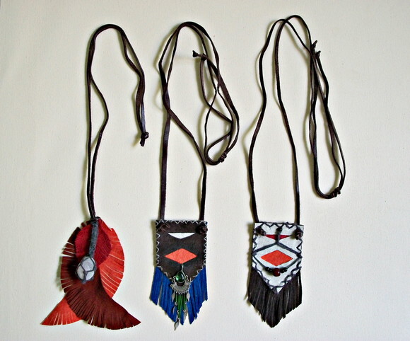 Colar Boho de Couro e Camurça