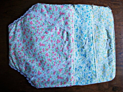 Kit de Necessaire Calcinha