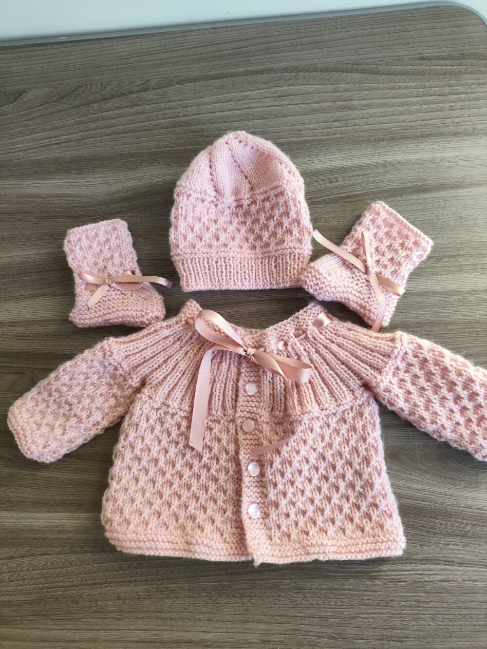 CONJUNTO CASACO GORRO SAPATINHO