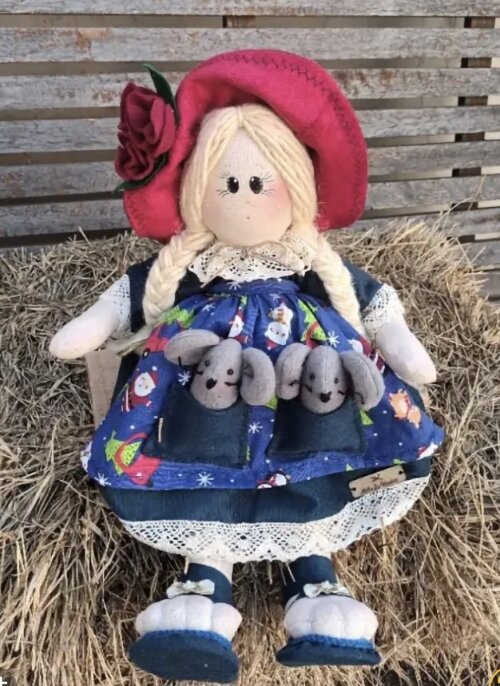 Mamãe Noel feita artesanalmente