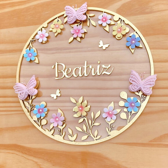 Enfeite Porta Maternidade Floral Acrílico e Espelho