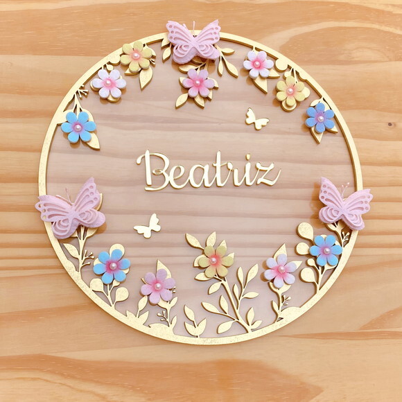 Enfeite Porta Maternidade Floral Acrílico e Espelho