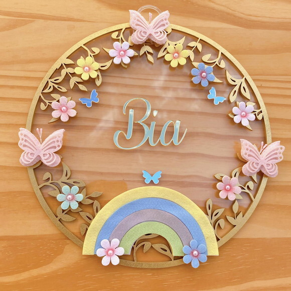 Porta Maternidade Arco Iris Acrílico e Espelho