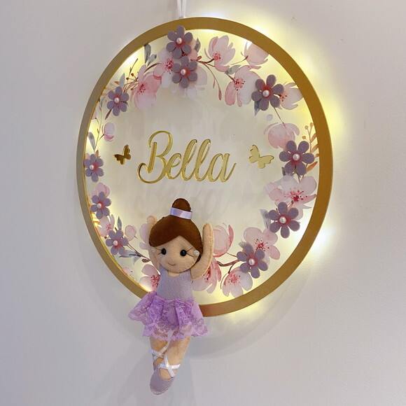 Porta Maternidade Bailarina Lilás Led Acrílico e Espelho