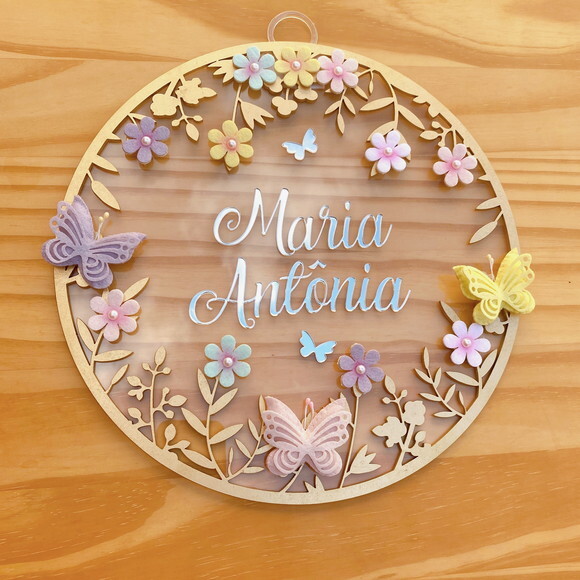 Porta Maternidade Borboletas Acrílico e Espelho