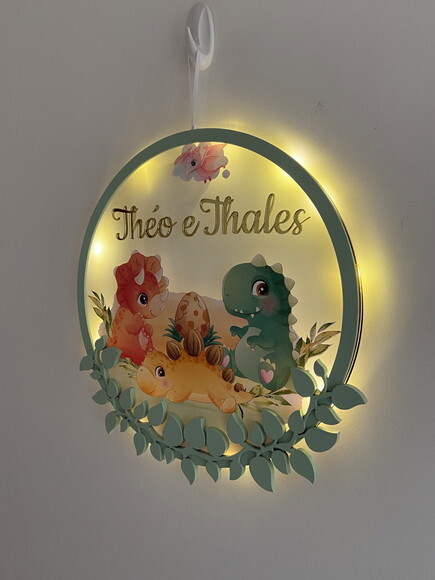 Porta Maternidade Dinossauro Acrílico e Espelho Led