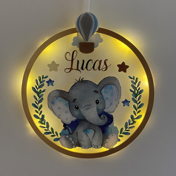 Porta Maternidade Elefantinho Acrílico e Led