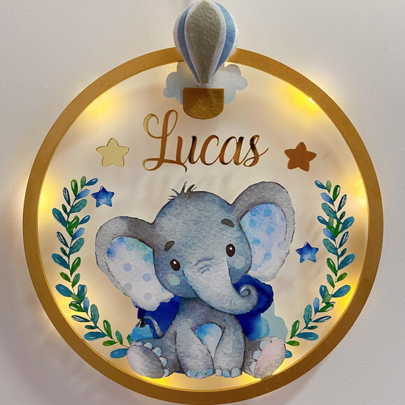 Porta Maternidade Elefantinho Acrílico e Led