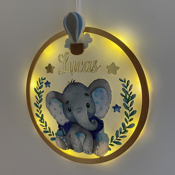 Porta Maternidade Elefantinho Acrílico e Led