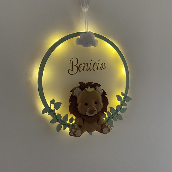 Porta Maternidade Leãozinho Led Acrílico e Espelho