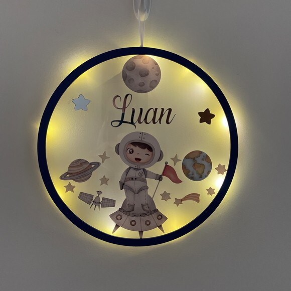 Porta Maternidade Led Astronauta Acrílico e Espelho