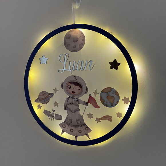Porta Maternidade Led Astronauta Acrílico e Espelho