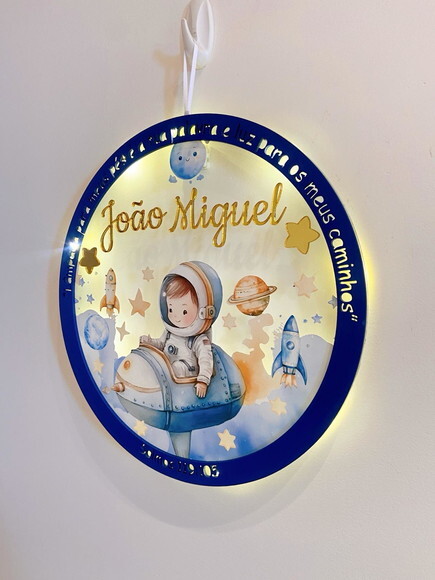 Porta Maternidade Led Astronauta Versículo Acrílico