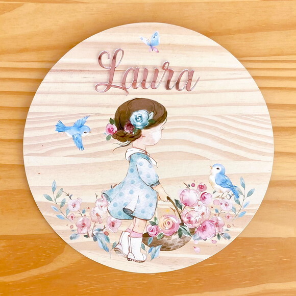 Porta Maternidade Menina No Jardim Mdf E Espelho