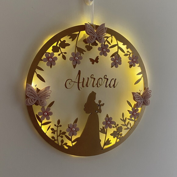 Porta Maternidade Princesa Led Acrílico e Espelho