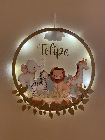 Enfeite Porta Maternidade Safari Acrílico e Espelho Led