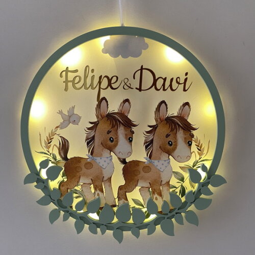 Porta Maternidade Cavalinho Irmãos Acrílico e Espelho Led