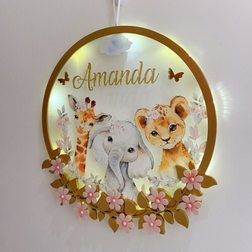 Porta Maternidade Safari Menina Acrílico e Led