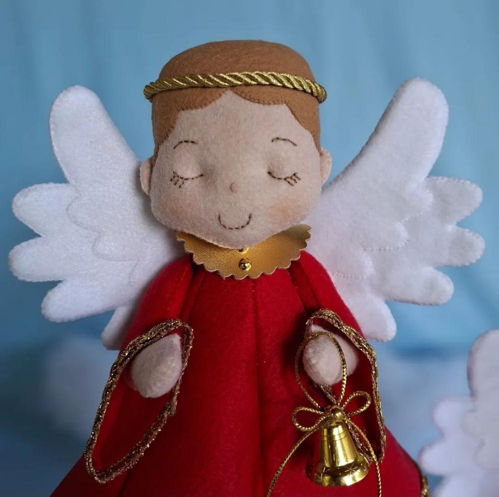 Anjo natalino em feltro 25 cm