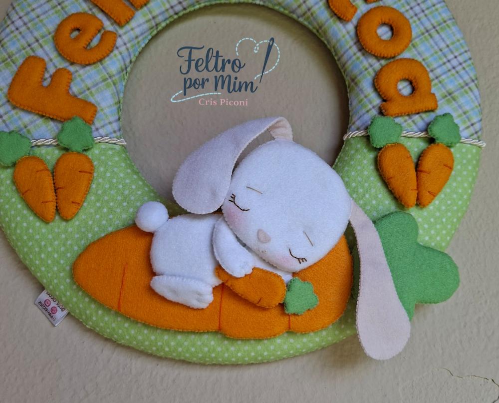 Guirlanda de Páscoa em feltro