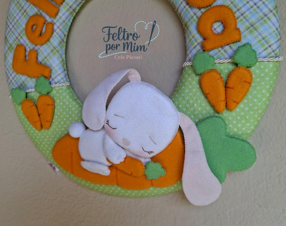 Guirlanda de Páscoa em feltro