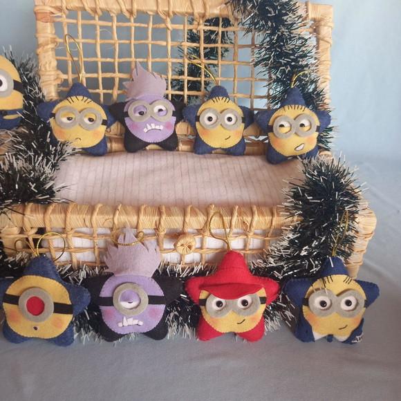 Estrelinhas Natalinas Minions em Feltro