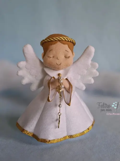 Anjinhos em feltro 15 cm.