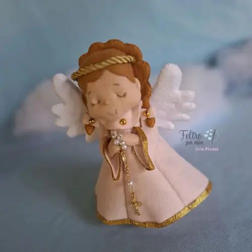 Anjinha em feltro rosa 17 cm.