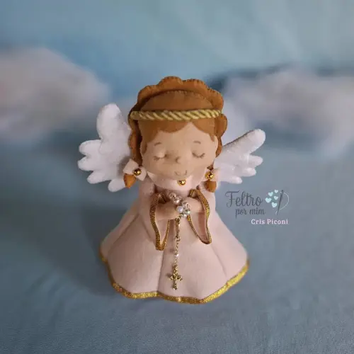 Anjinha em feltro rosa 17 cm.