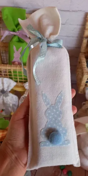 Porta Bis em Feltro Páscoa
